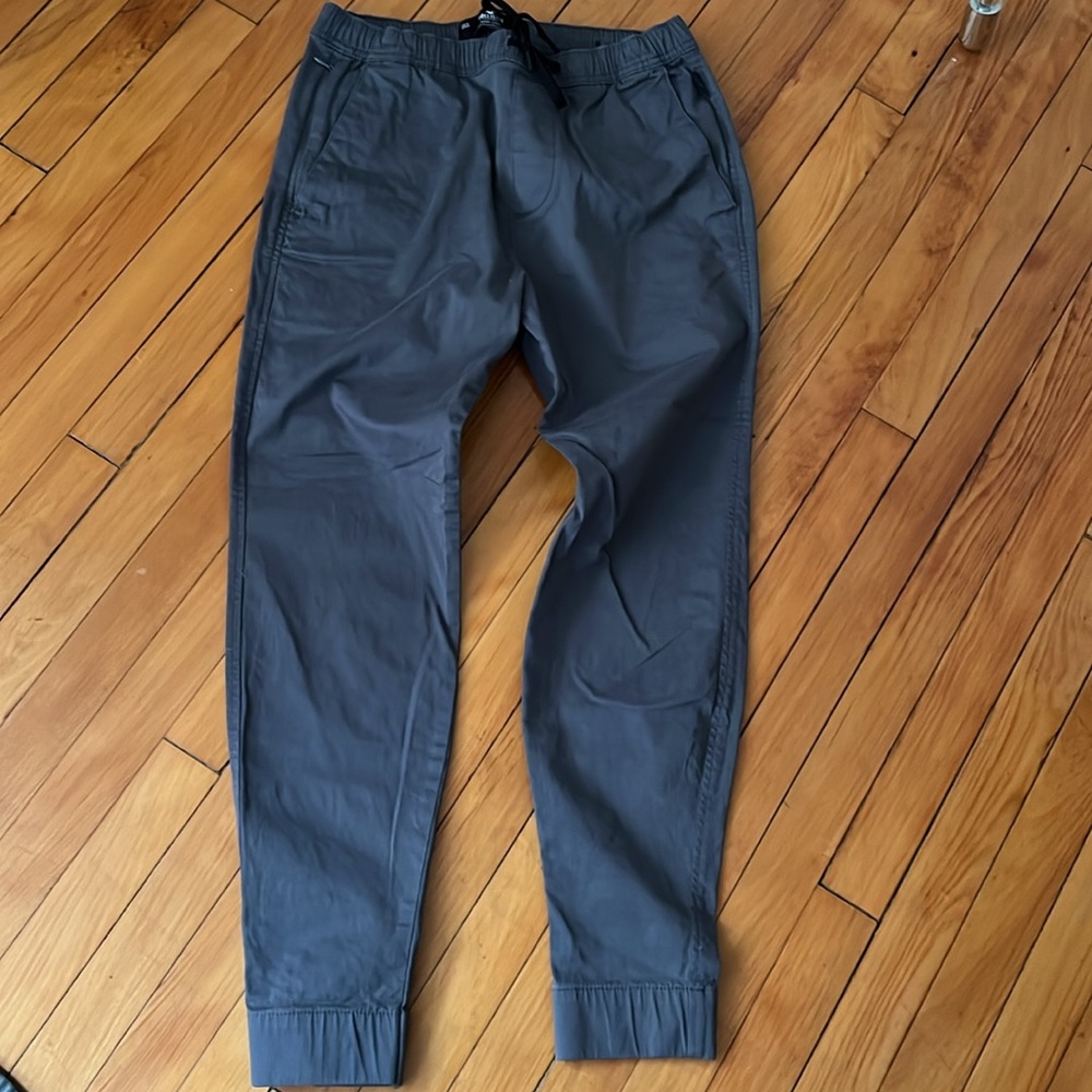 Hollister skinny jogger pants Men size S
